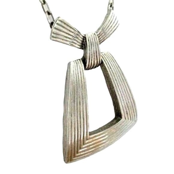 Vintage Doorknocker Pendant Necklace - Abstract Design - 90s Statement Jewelry - Picture 2 of 5